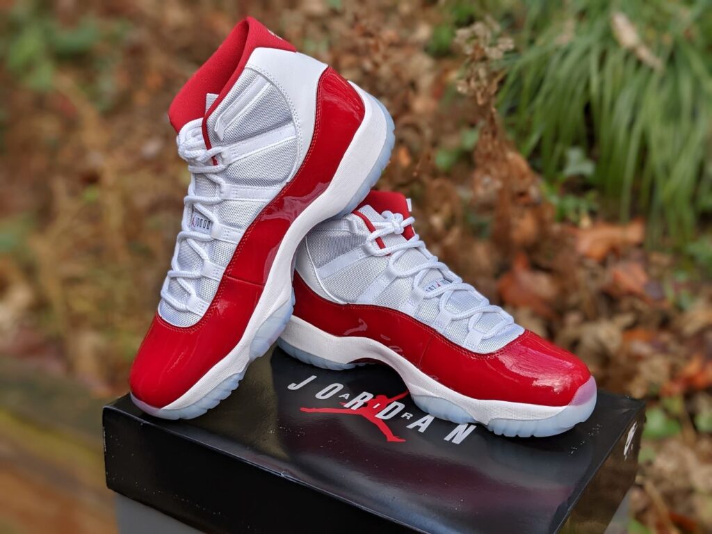 Air Jordan 11 Retro cherry red white